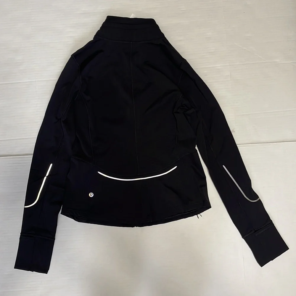Lululemon Jacket - Picture 2 of 4